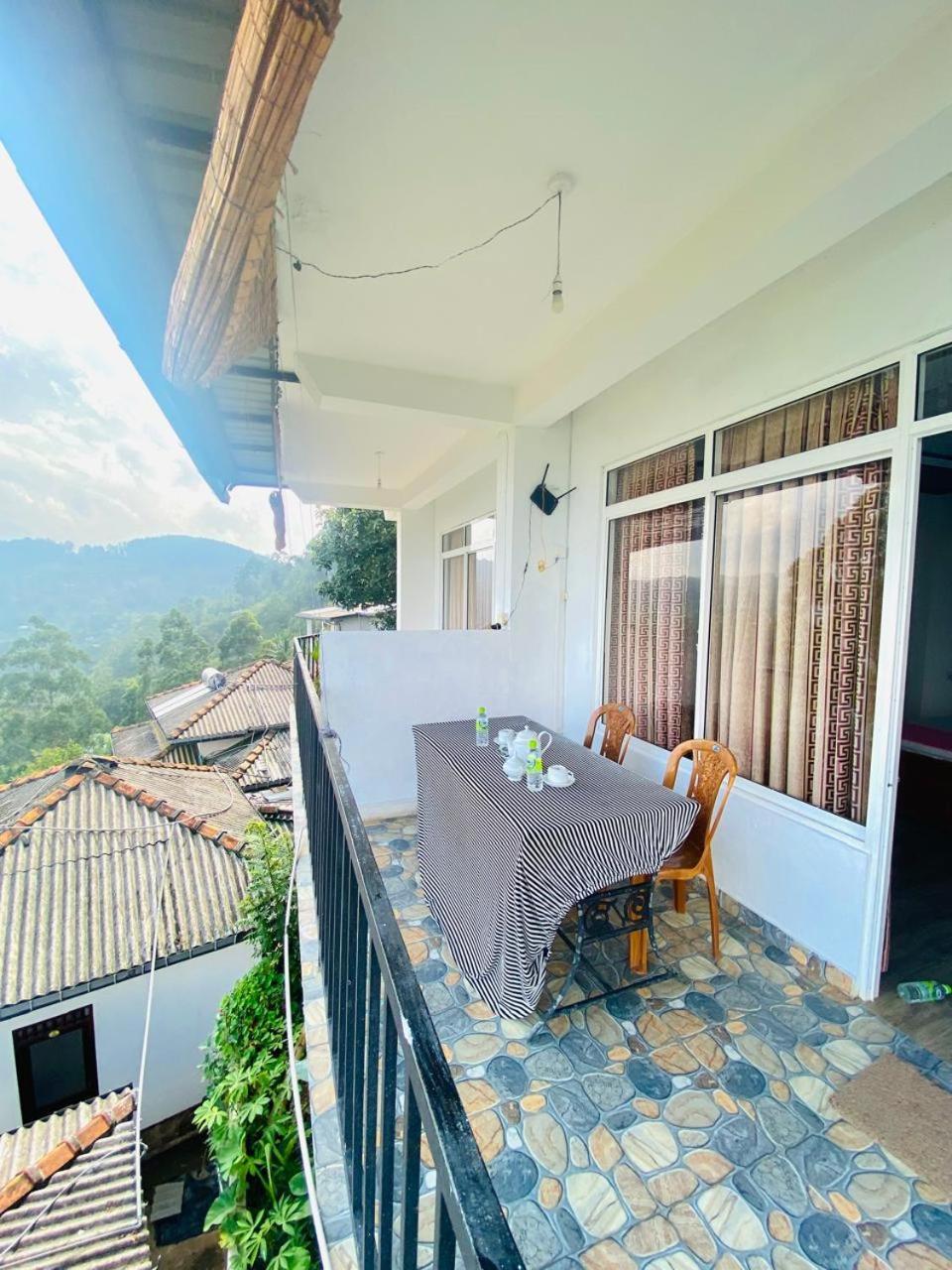 Bed and Breakfast Pleasant Peak Ella Exterior foto